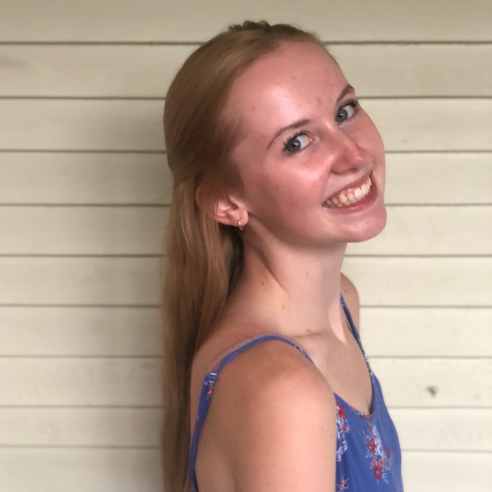 Meet your Posher, Abigail